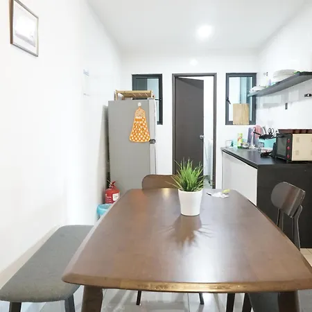 Landmark Residence 2 Service Apartment 5Min To Mrt 20Min To Kl Kajang Room photo